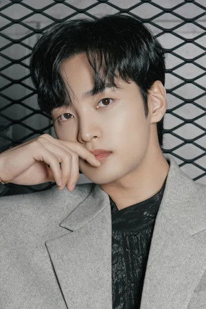 김민